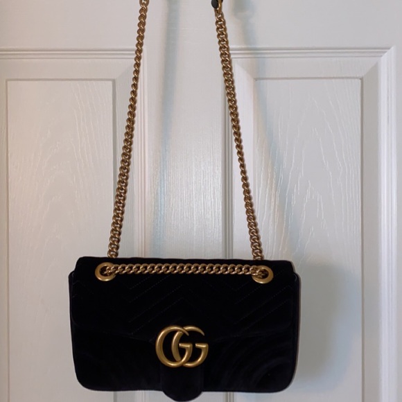 Gucci Handbags - Gucci Marmont Matelasse Velvet Bag